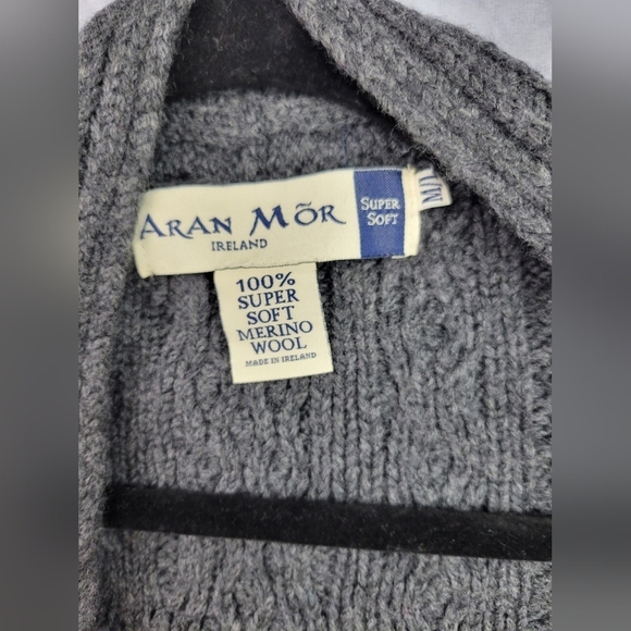 Aran Crafts Merino Wool Chunky Cable Knit Open Front Cardigan‎ Sweater Grey M/L - Picture 2 of 9